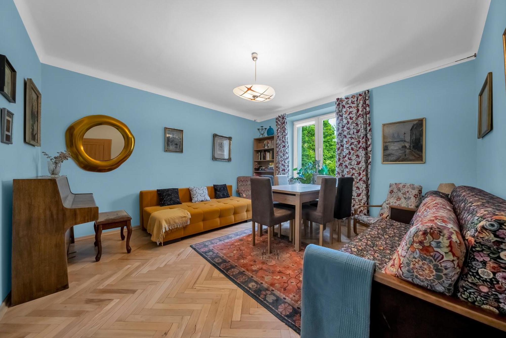 70m2 Wola - Location, 2 Bedrooms, 1st Floor - By Rentujemy * Warsaw