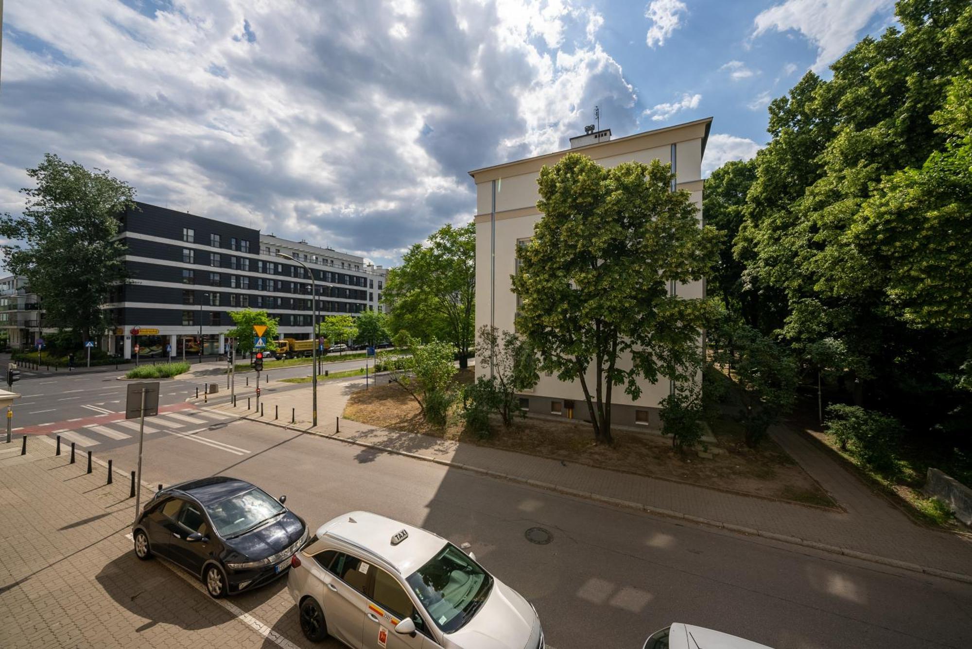 70m2 Wola - Location, 2 Bedrooms, 1st Floor - By Rentujemy Leilighet Warszawa